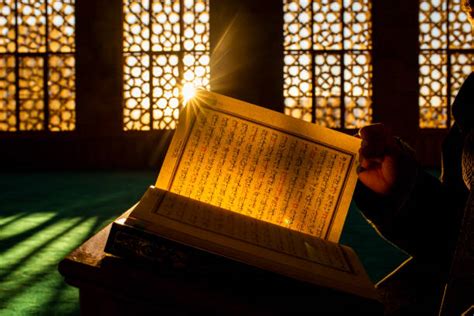 kuran bilder|70,000+ Quran Stock Photos, Pictures & Royalty